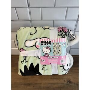 Hello Kitty and friends Faux Shearling Throw Blanket 50 X 60 NEW